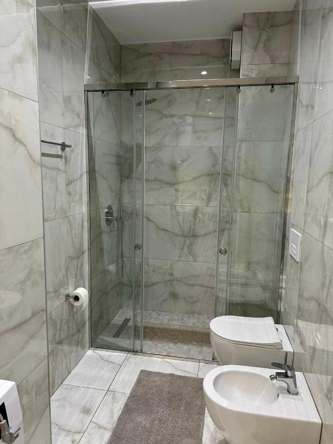 New Brilant Apartment Tiranë Luaran gambar