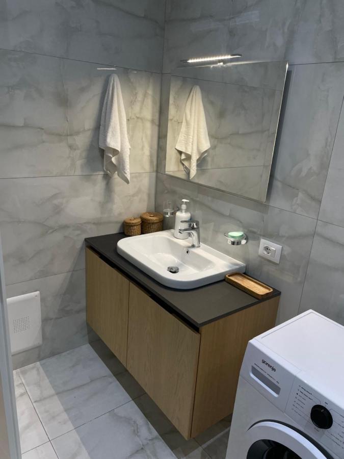 New Brilant Apartment Tiranë Luaran gambar